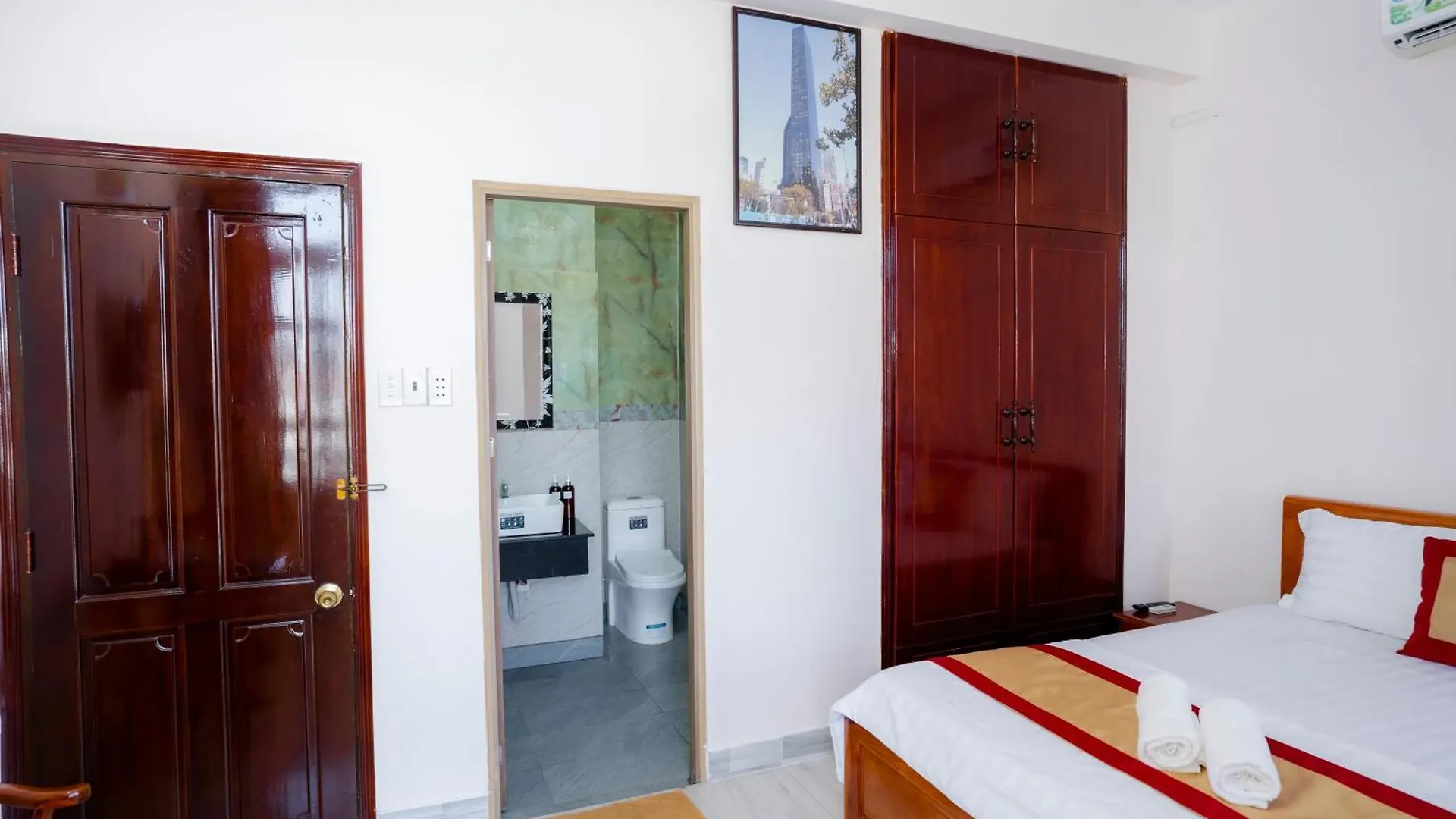 You & Me Hotel Apartment Vung Tau 0*,  Vietnam